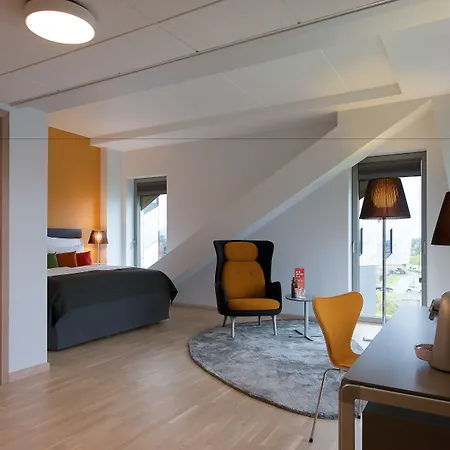 Отель Clarion Energy 4*