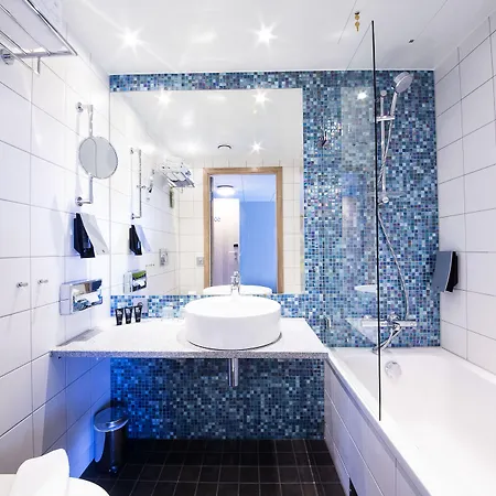 Отель Clarion Energy 4*